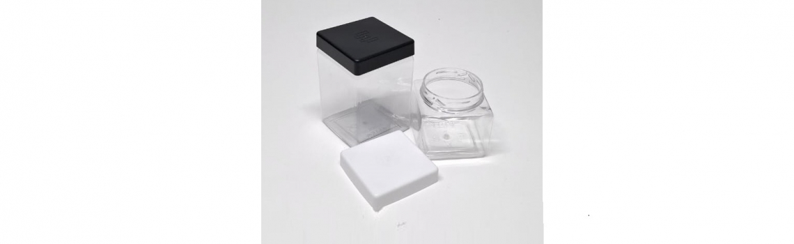 SQUARE LIDS AND JARS STARTED BY TRYPET